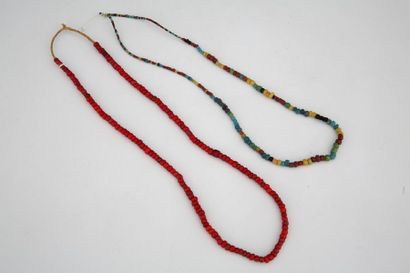 IGBO NIGERIA Lot de 2 colliers de petites...