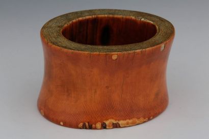 URHOB NIGERIA Très important bracelet en...