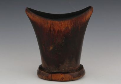 GURAGE ETHIOPIE Appui-nuque en bois à patine...