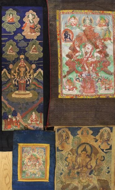 TIBET Vers 1900 

ENSEMBLE DE 4 TANKAS

Encre...