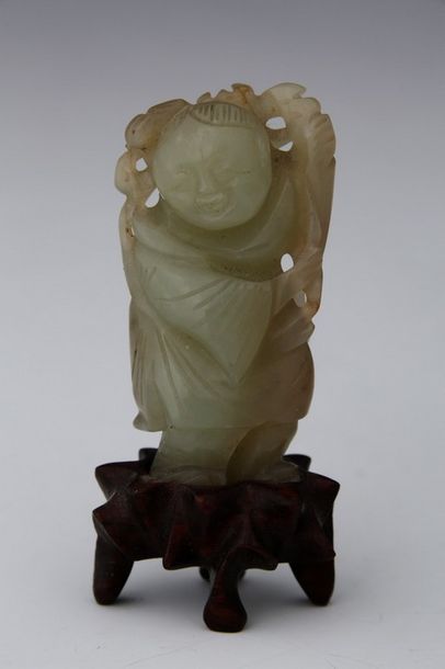 CHINE XIXème 

SUJET en jade céladon sur...