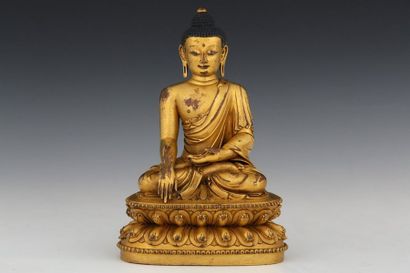 SINO-TIBET

STATUETTE en bronze doré représentant...