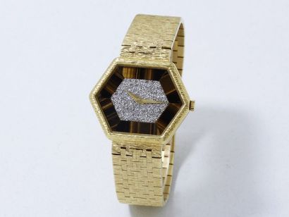 PIAGET

Montre bracelet de dame en or 750...