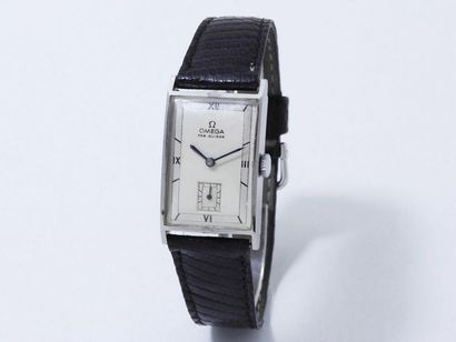 OMEGA

Montre bracelet d'homme en acier,...