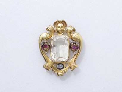 Broche pendentif en or 750 millièmes finement...