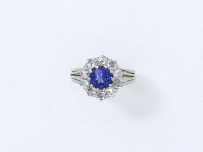 Bague fils en or gris 750 millièmes ornée...