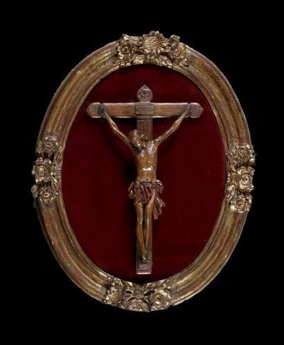 GRAND CHRIST

en bois de résineux sculpté...