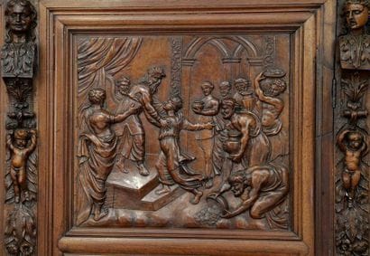 RARE ET BELLE ARMOIRE DIT DE SUMENE 

Bas...