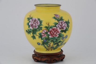 VASE BALUSTRE

Japon XXème Siècle

Cuivre...