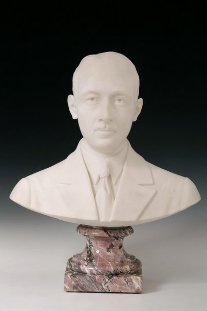 Eugène GUERLAIN (Actif Circa 1856-1872)

BUSTE...