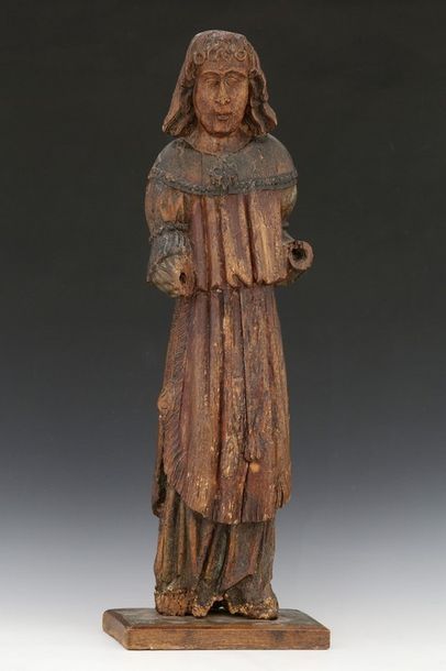 ANGE en bois sculpté avec restes de polychromie

XVe...