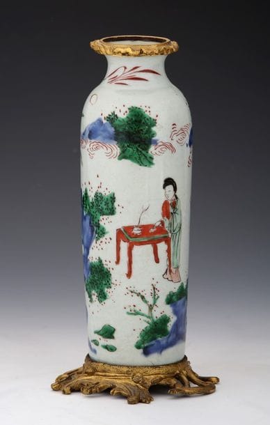 CHINE XVIIème Siècle

VASE CYLINDRIQUE en...