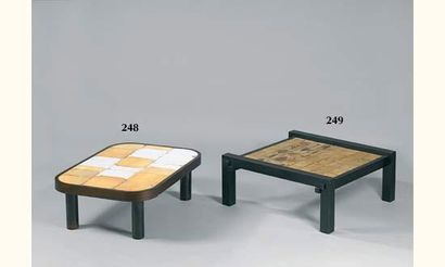 Roger CAPRON. Table basse modèle 