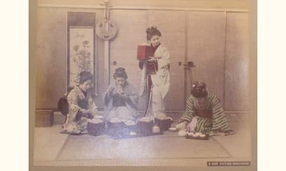 Beato, Felice (1825-1903), attribué à, Japon.
Femmes...