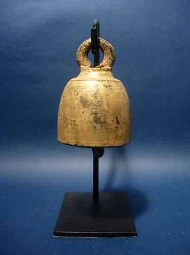 BIRMANIE - THAILANDE - LAOS - CAMBODGE
Clochette...
