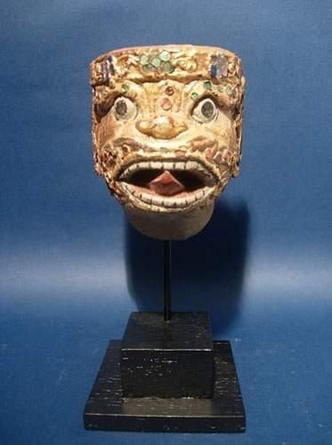 BIRMANIE - THAILANDE - LAOS - CAMBODGE
Tête...
