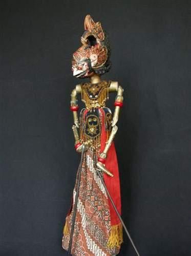 INDONESIE
Marionnette à tige du Wayang Golek.
En...
