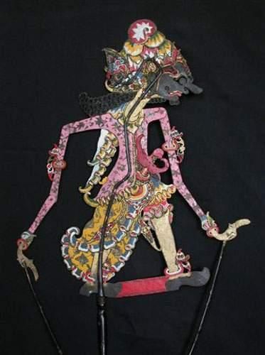 INDONESIE
Marionnette d'ombre du Wayang Kulit.
En...