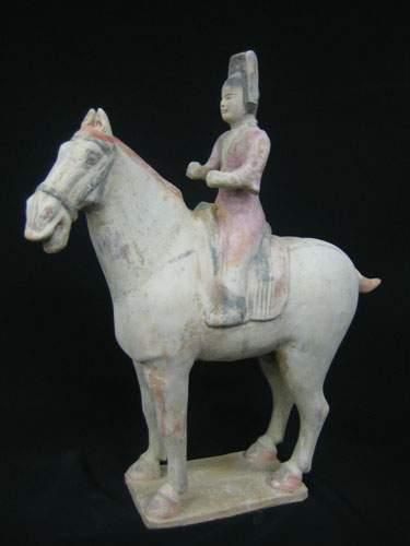 TANG (618 - 907 ap. J.C.)
Dignitaire sur...