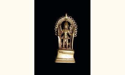 INDE (XIXe siècle)
Vishnu debout en bron...
