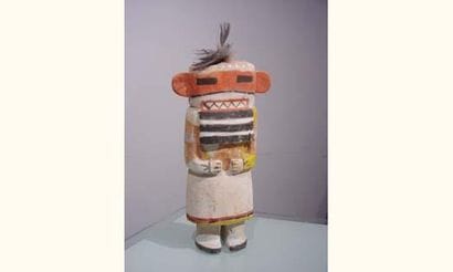 Kachina Püch Tihu proche du type Hilili*
Bois...