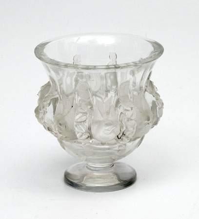 LALIQUE France
Coupe aux moineaux.
Epreuve...