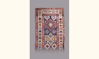 Tapis de galerie, à trois bordures et décor...