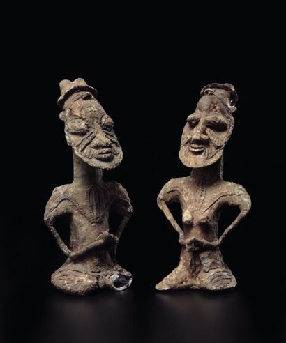 Paire de statuettes Yoruba représentant Onile...