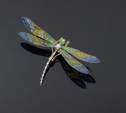 Grande broche trembleuse en forme de libellule....