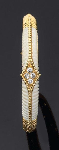 Van Cleef & Arpels. Années 1970
Bracelet...