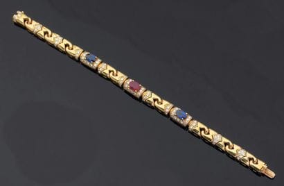 Bulgari. Années 1980
Bracelet articulé orné...