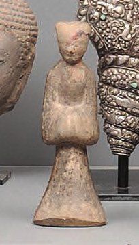 Dame de cour Han Chine Terre cuite, trace...