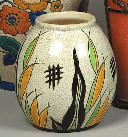 Ch. Catteau
Vase ovoïde à décor polychrome...