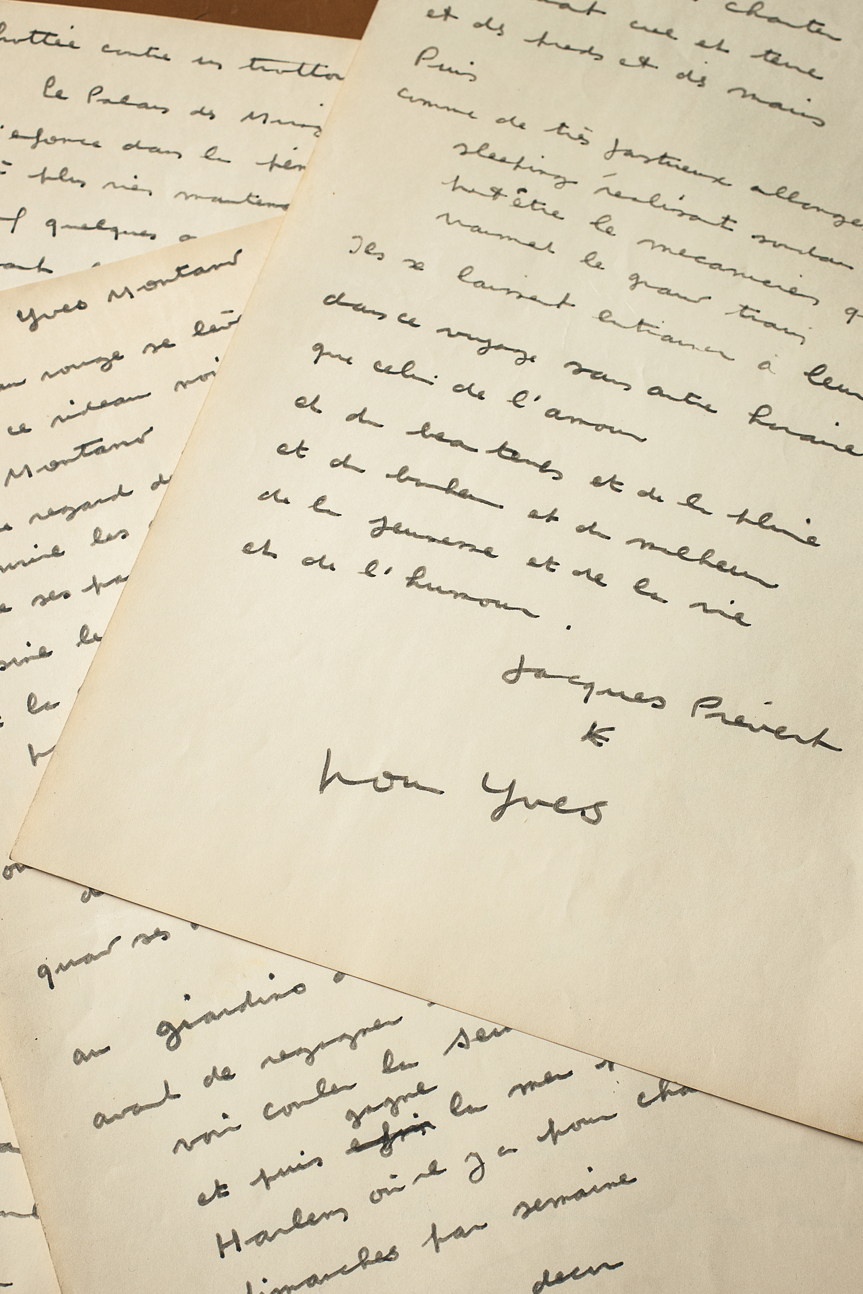 texte manuscrit signé de la main de Jacques PREVERT 