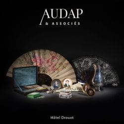 Luxe de poche : Miniatures, éventails, objets de vitrine & orfèvrerie