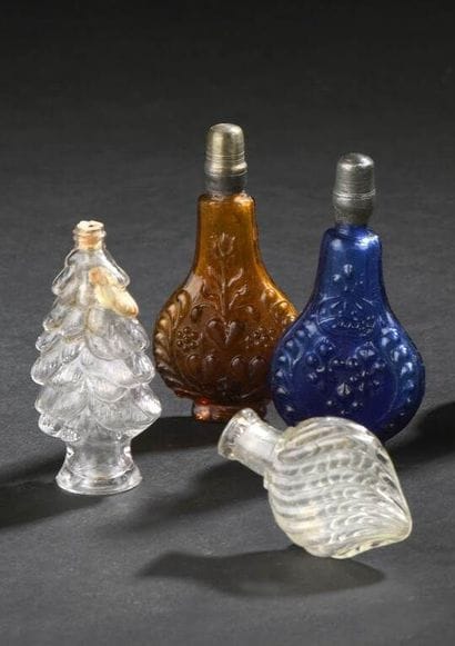 Flacons de parfum - Collection Yvan de Navacelle - VENTE ONLINE du mercredi 03 au samedi 13 septembre 2025