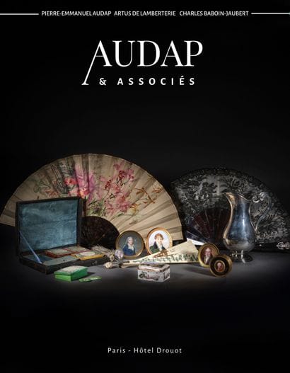 Luxe de poche : éventails, tabatières, boîtes en or & miniatures (Vente en préparation)