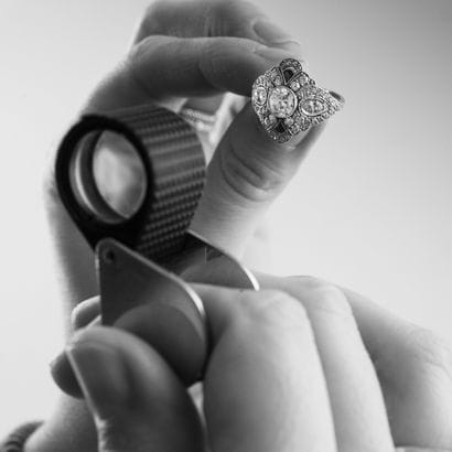 Montres, Bijoux, Monnaies et Mode
