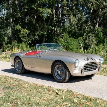 Epoqu'auto: Automobiles de collection, la vente officielle