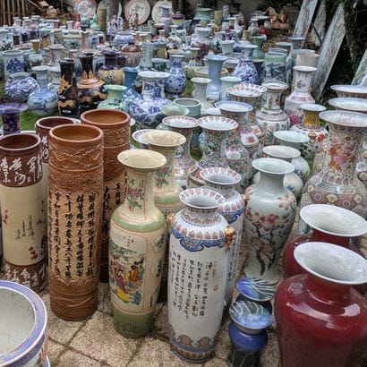 PORCELAINES DE CHINE MODERNES - IMPORTANT ENSEMBLE - lire les conditions de vente SPECIFIQUES