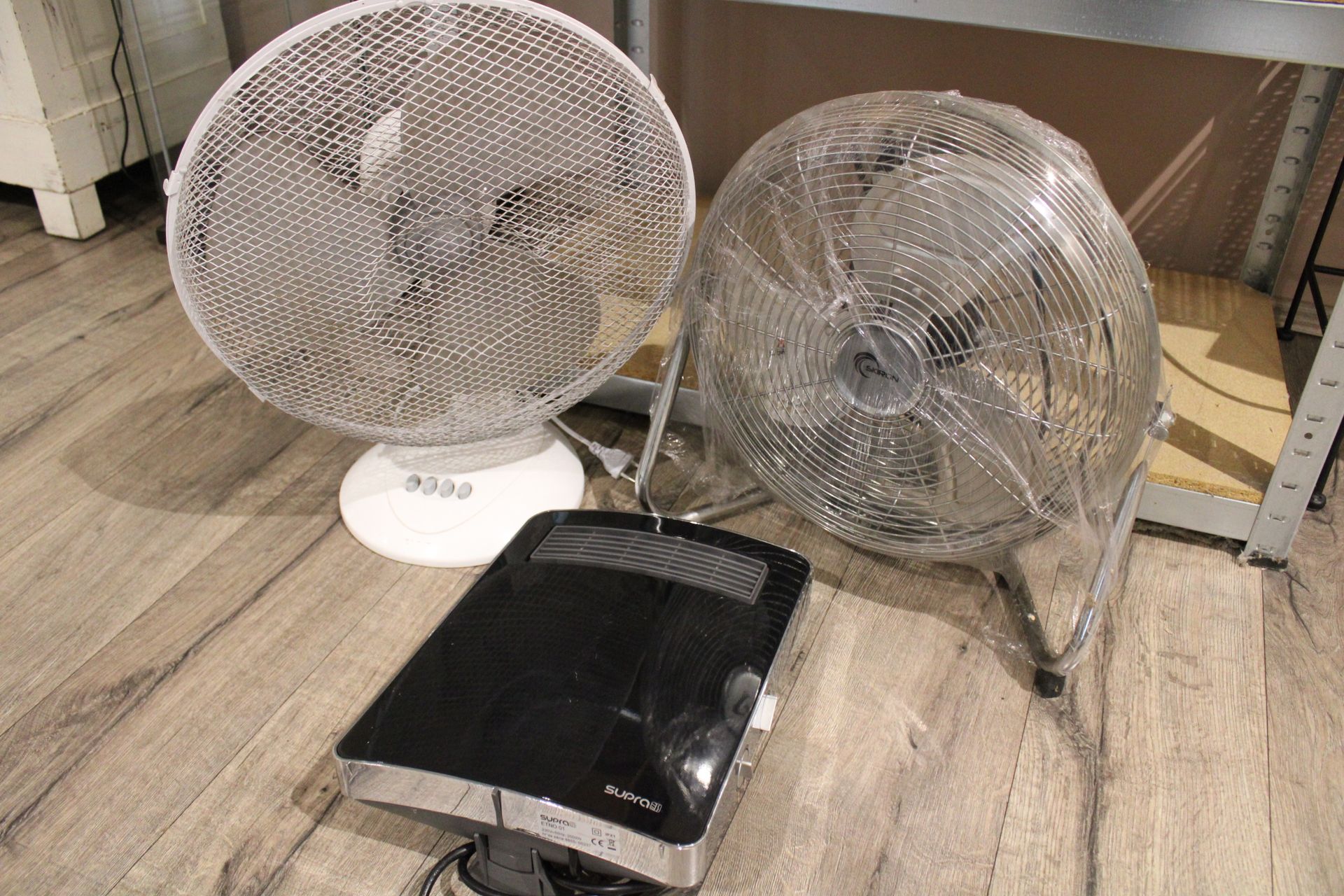 Null Two fans and a blower of SUPRA brand.