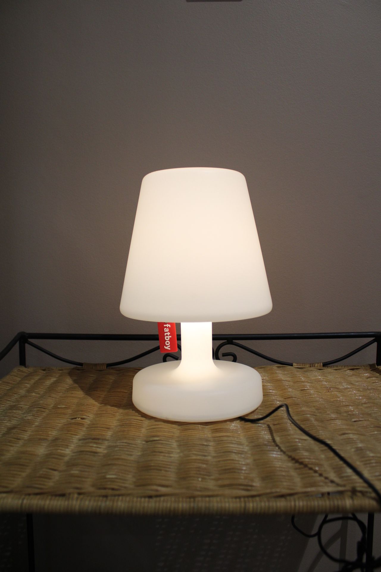 Null Table lamp Fatboy EDISON THE PETIT with charger, white