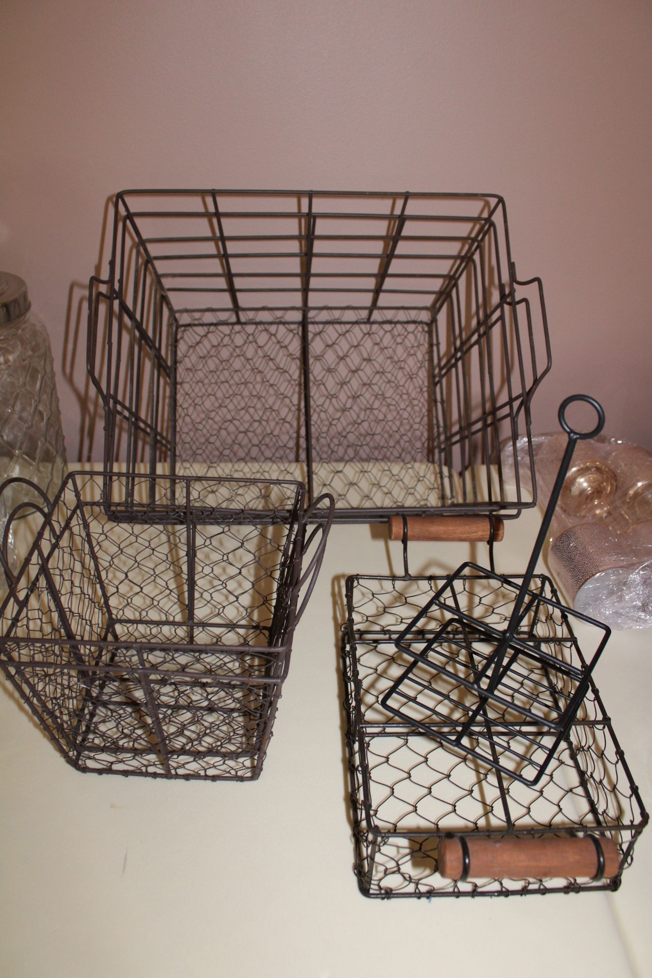Null Six baskets, one birdcage, metal