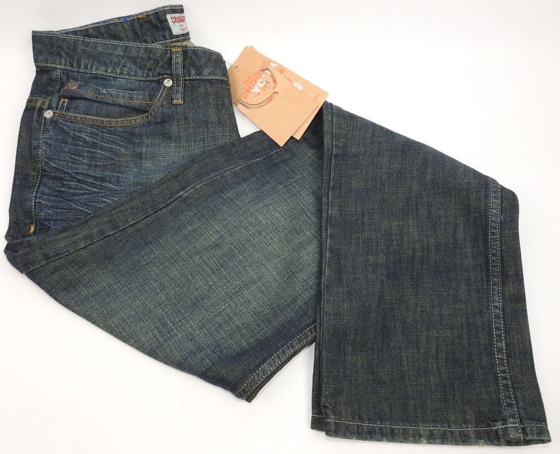 Null CROSSBY - Pantalon Jean Style Ground Lavé Taille 42 Coloris Noir - Produit &hellip;