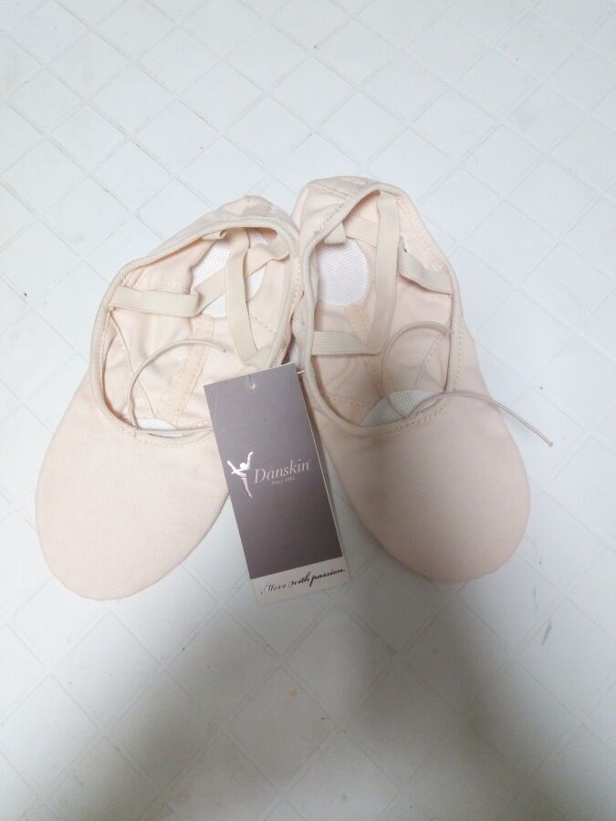 Null Lot of 2 : DANSKIN - Canvas Dance Shoes - Size 41 - FUNCTIONAL (Brand New)(&hellip;