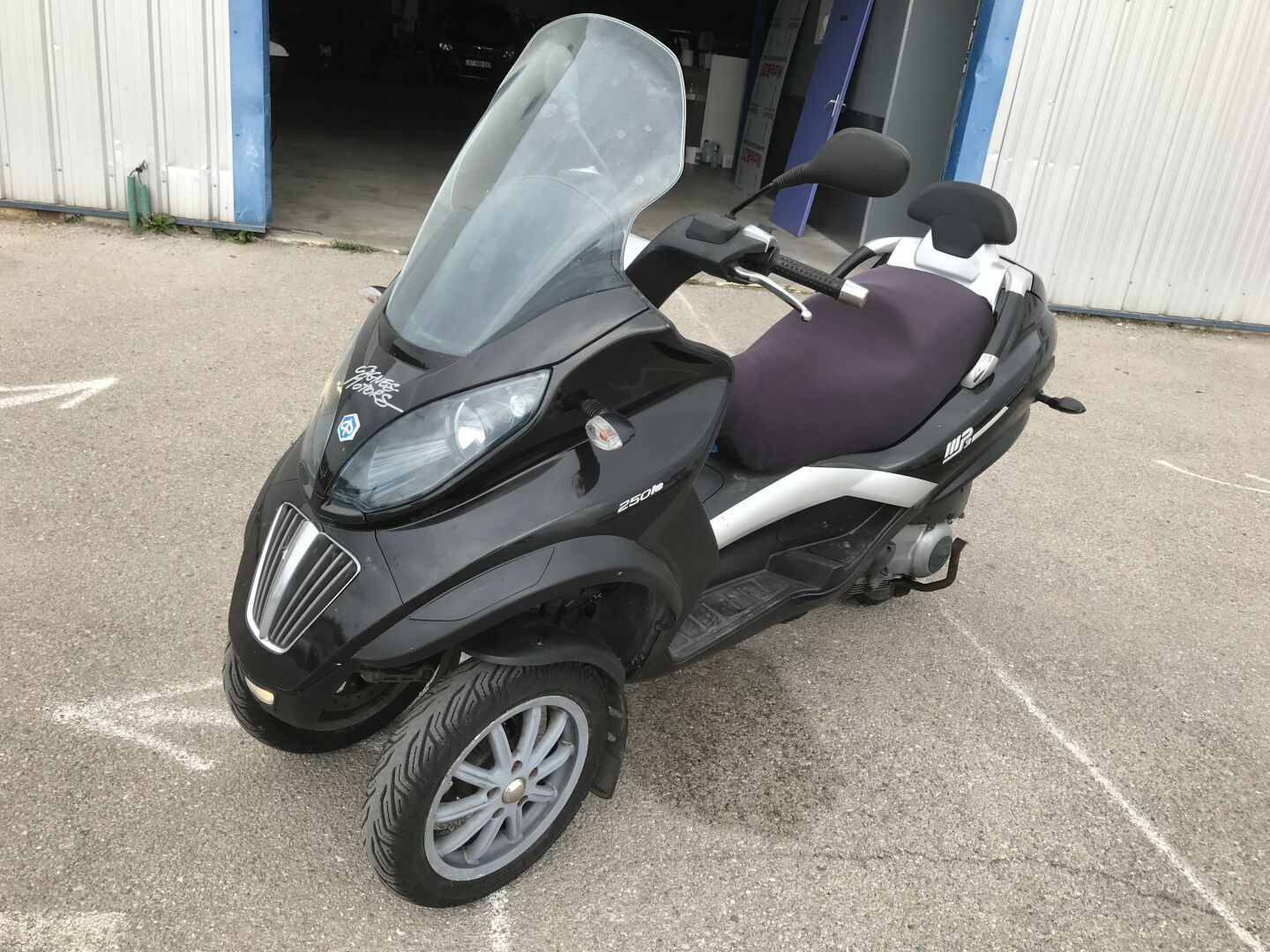 Null Scooter MP3 250cc 23ch
TM PIAGGIO Scooter MP3 250cc 23ch 
Carrosserie : TMP&hellip;