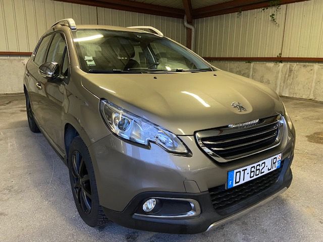 Null Véhicule Immatriculé DT-662-JR, de Marque PEUGEOT, Modele 2008, de couleur &hellip;