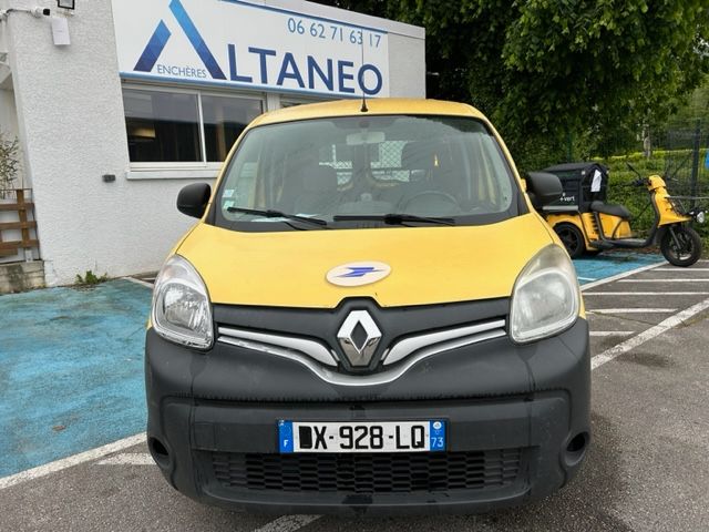 Null Véhicule Immatriculé DX-928-LQ, de Marque RENAULT, Modele KANGOO 1.5 DCI 75&hellip;