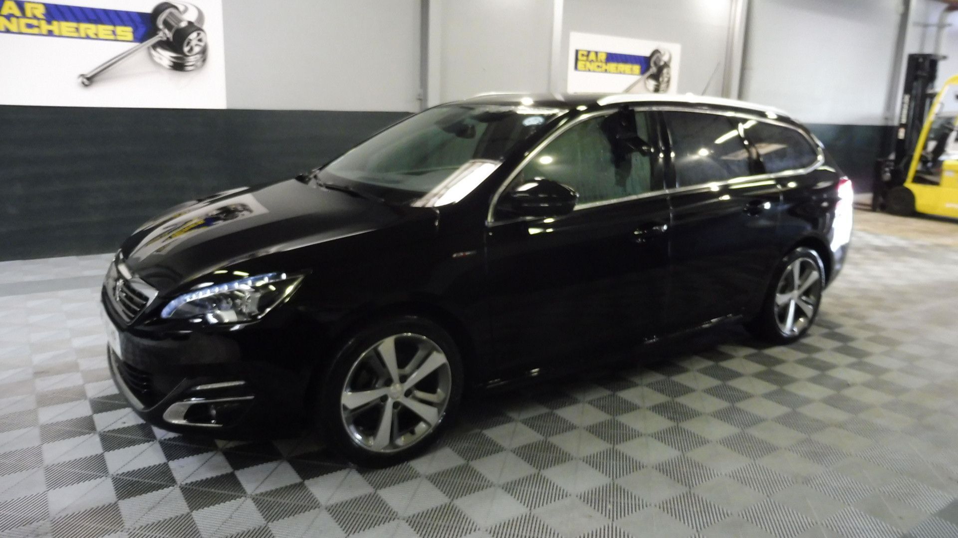 Null PEUGEOT 308 II SW 1.6 BLUE-HDI 120 GT LINE 5P