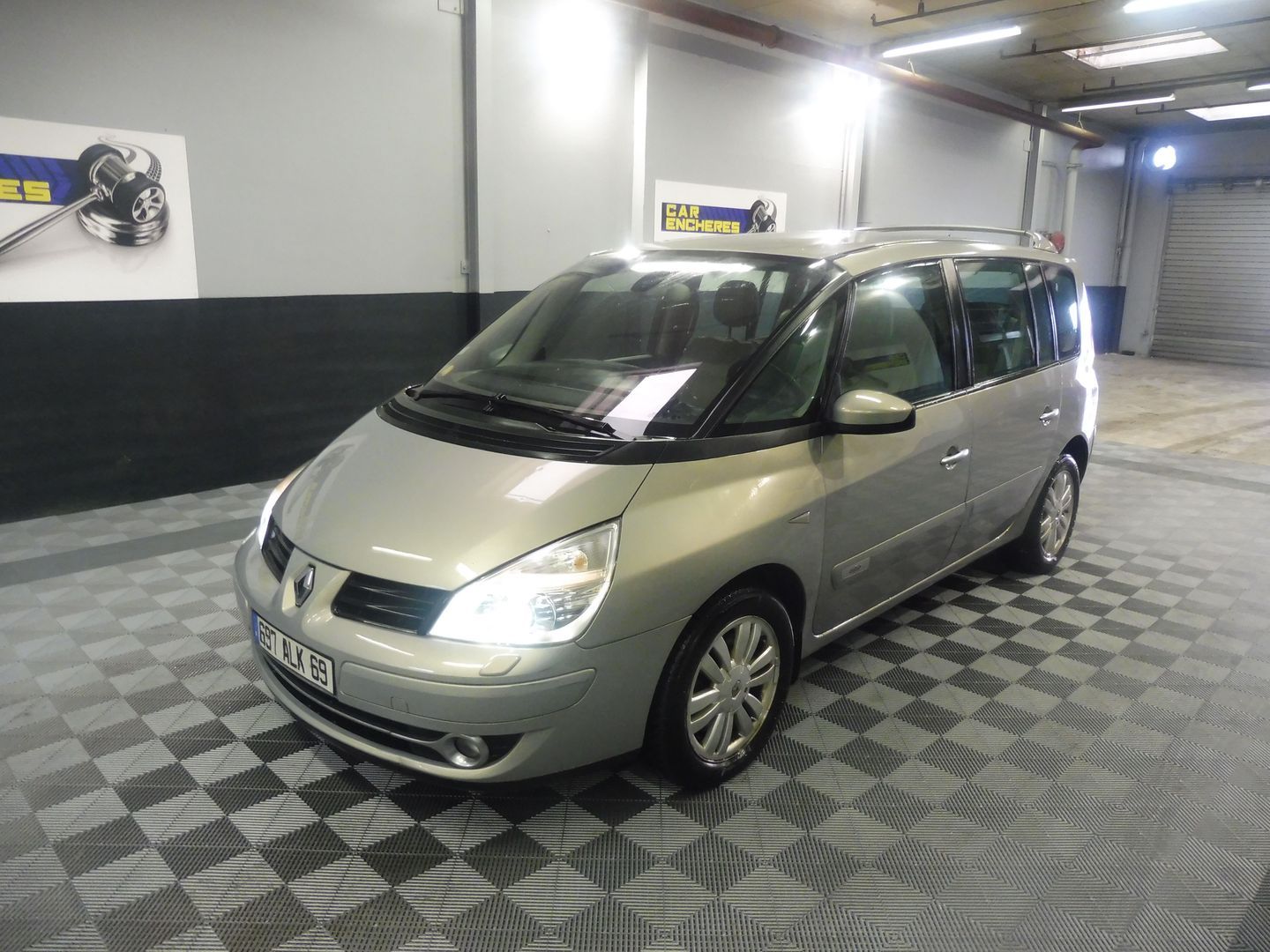 Null RENAULT ESPACE IV 2.2 DCI 150 INITIALE BA 5P